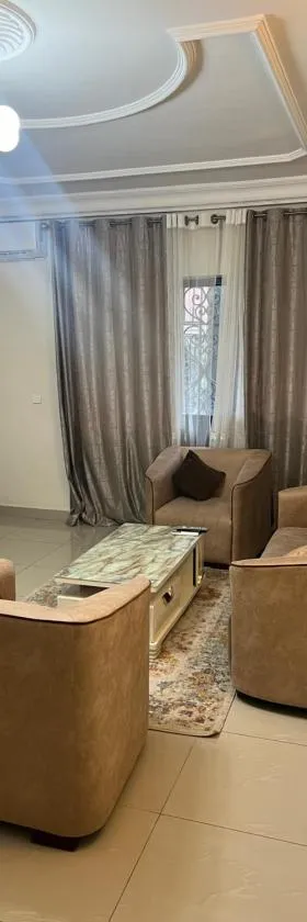 Appartement Meublé a Bonamoussadi，位于Bonamoussadi的酒店
