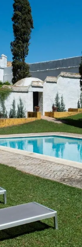 Cortijo Torre De La Reina，位于托里蒂拉雷纳的酒店