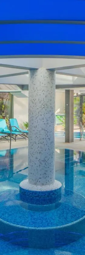 Sungarden Wellness Hotel Siófok，位于希欧福克的酒店
