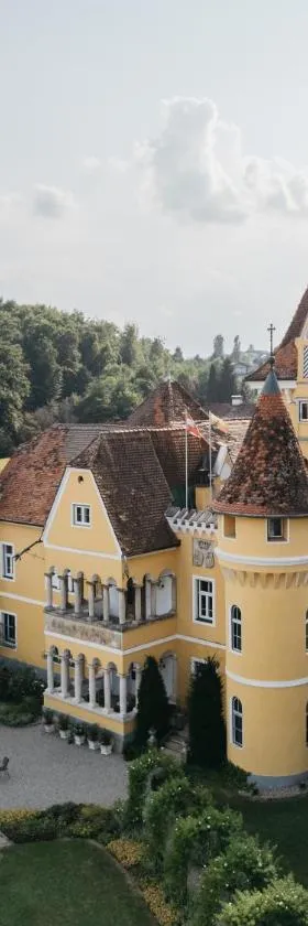Georgi Schloss - Boutique Hotel，位于埃伦豪森的酒店