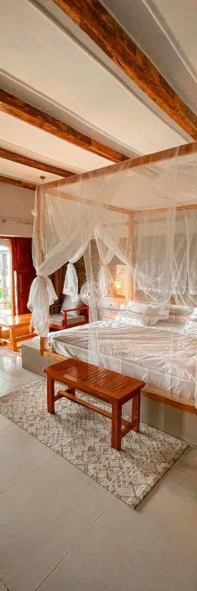 BSR Farms Resort，位于Pauri的酒店