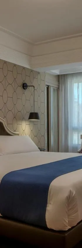 Hotel Corona de Castilla Burgos，位于布尔戈斯的酒店