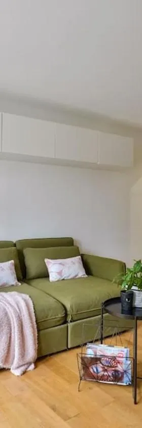 Amman Studio avec terrasse au cœur du village impressionniste，位于瓦兹河畔欧韦的酒店