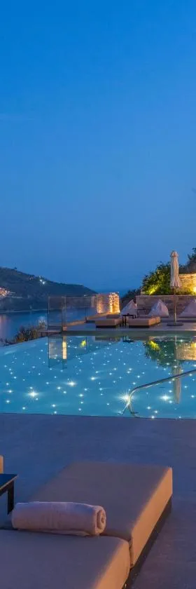 Manifest Boutique Hotel，位于奥伊蒂龙的酒店