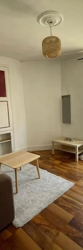 Joli Appartement proche Hôpital，位于La Tronche的酒店