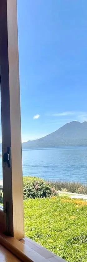 Lakefront Living Lovely Loft, San Marcos, Atitlan，位于圣马科斯拉拉古纳的酒店