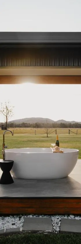 Laurina Estate，位于Darawank的酒店