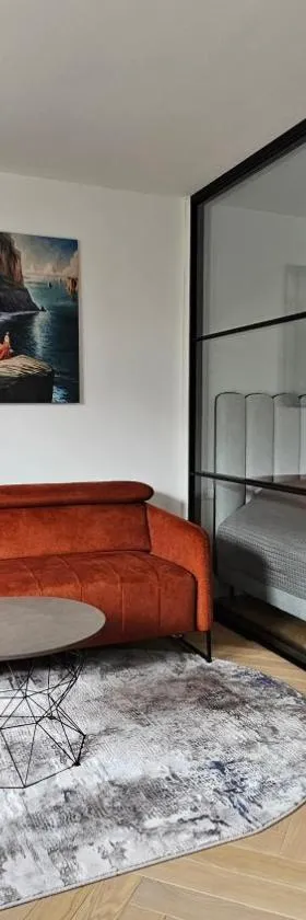 SongInn Lake Apartment，位于扎拉赛的酒店