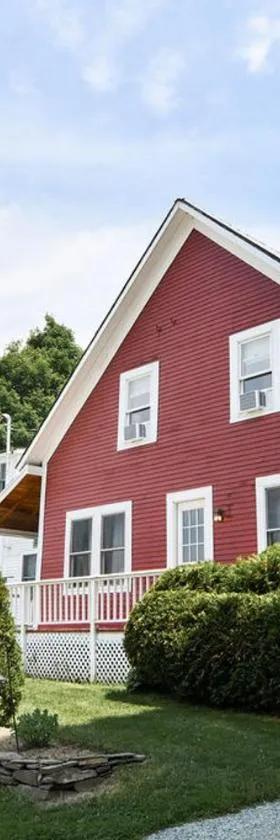 Craftsbury Farmhouse，位于Craftsbury的酒店