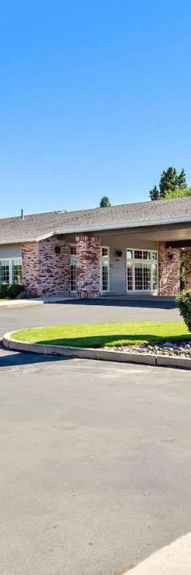 Comfort Inn & Suites Susanville，位于苏珊维尔的酒店