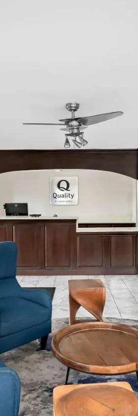 Quality Inn & Suites Monticello，位于蒙蒂塞洛的酒店