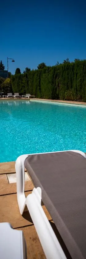 Logis VIGNES BLANCHES*** Hôtel Cosy et restaurant de terroir，位于博凯尔的酒店