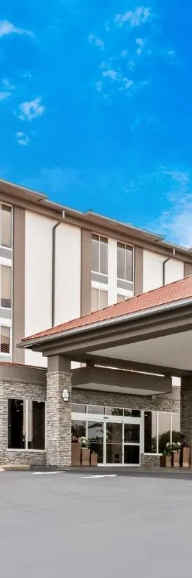 纳什维尔亨德森维尔智选假日酒店，位于亨德森维尔的酒店