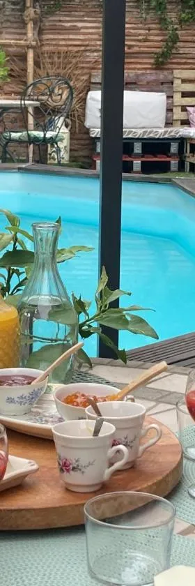 Ô fil de L'ô，位于Clairac的酒店