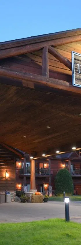 米诺夸沃特斯酒店，位于米诺阔的酒店