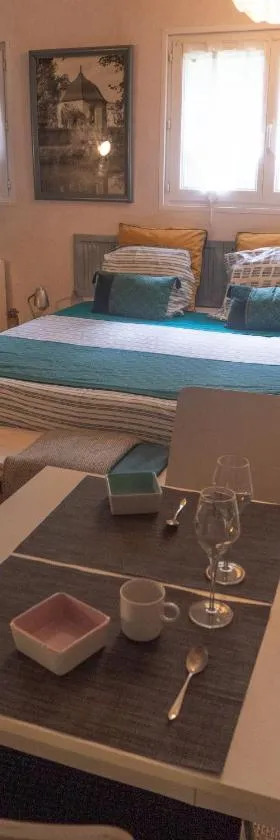 Chambre d'hôtes au calme avec spa，位于内拉克的酒店