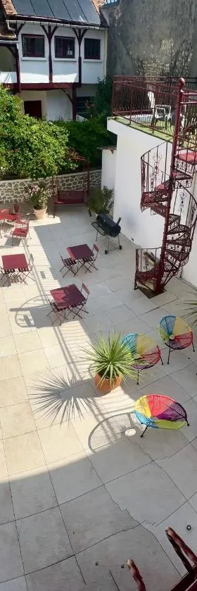 Villa Hyper Centre Le Blanc Type Hotel Entrée Autonome，位于勒布朗的酒店