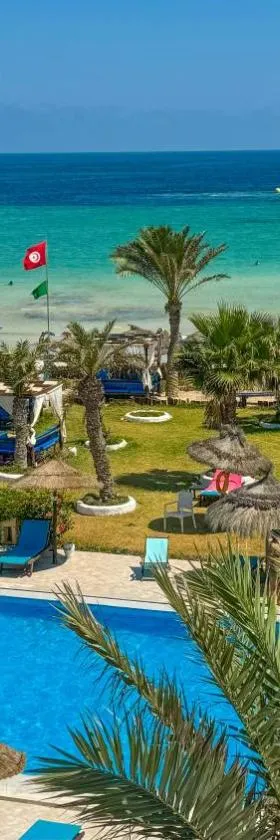 Hotel de charme et SPA Dar El Bhar，位于迈来亚的酒店