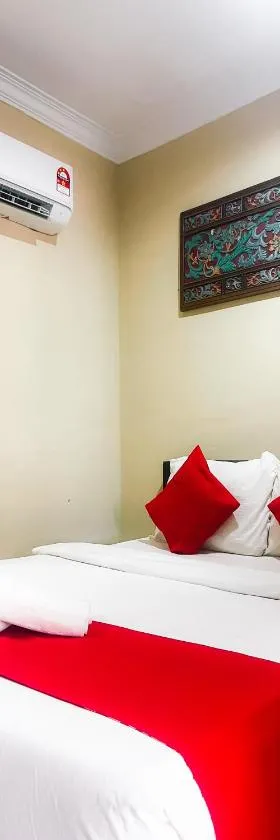 Langkawi Tok Jah Guest House Pantai Cenang，位于珍南海滩的酒店