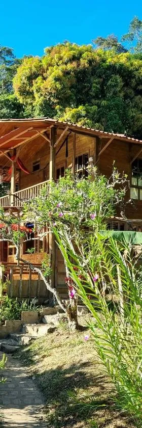 PANCHIGUA HOSTEL，位于萨赛马的酒店