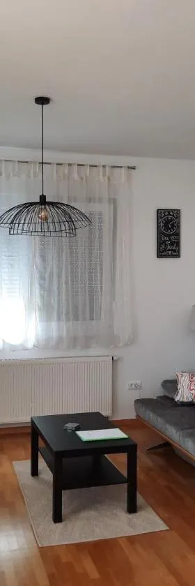 Apartment IUSTUS PINUS，位于萨莫博尔的酒店