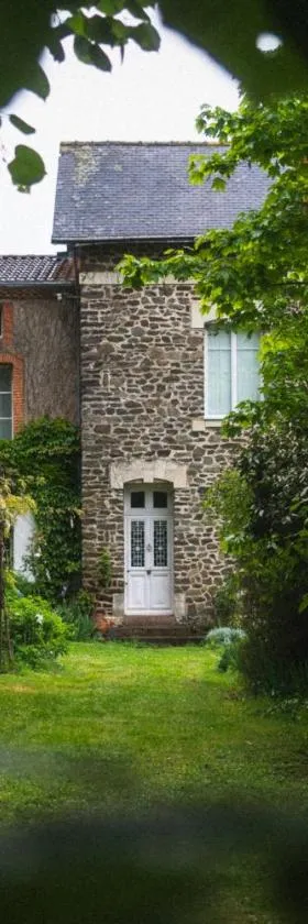 Maison d'hôtes La bien-Aimée，位于Montrevault的酒店