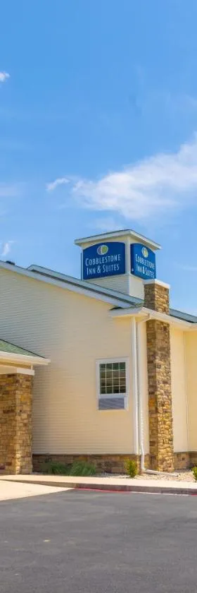 Cobblestone Inn & Suites - Winters，位于Winters的酒店