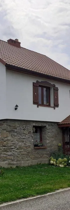 Agroturystyka Izby，位于Izby的酒店