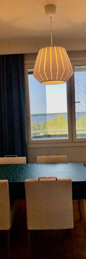 Two bedroom apartment Best view to the sea Glassed Balcony FREE PRIVATE PARKING，位于凯米的酒店