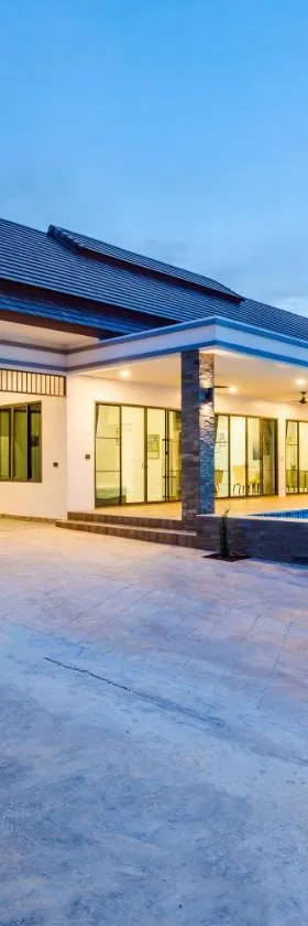 Viento Pool Villa Huahin 6 ห้องนอน，位于Ban Bo Fai的酒店