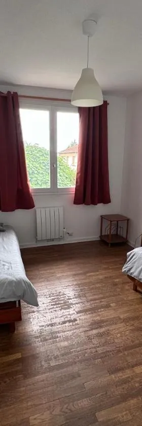 Spacieux appartement dans Villa，位于Jonage的酒店
