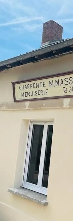la maison Massonat，位于Cossaye的酒店
