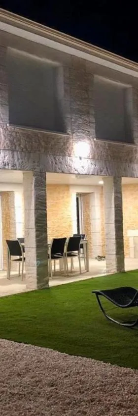 Gîte Ô Pallinois Proche du Futuroscope de Poitiers，位于Boussais的酒店