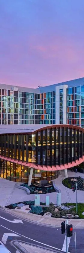 Novotel Melbourne Airport，位于墨尔本的酒店