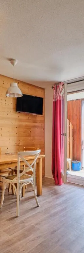 Appartement Alpe D'huez，位于于埃的酒店