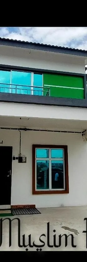 ZDQ Homestay，位于Kampong Padang Keladi的酒店