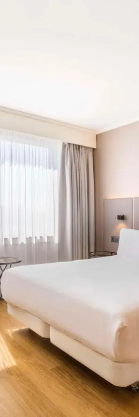 NH布鲁塞尔机场酒店，位于迭戈姆的酒店