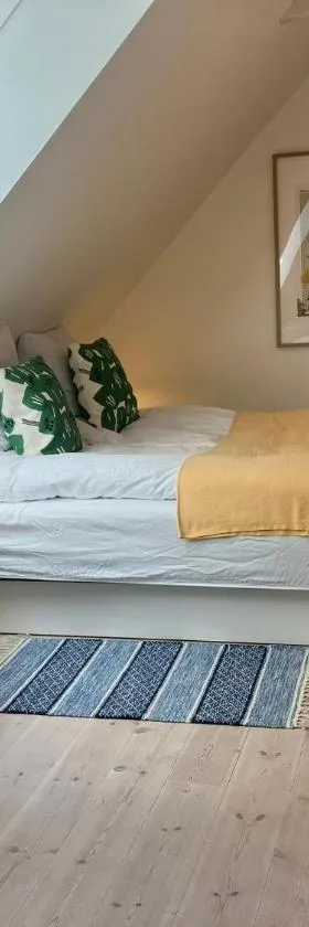 Krogsgaarden B&B，位于Nibe的酒店