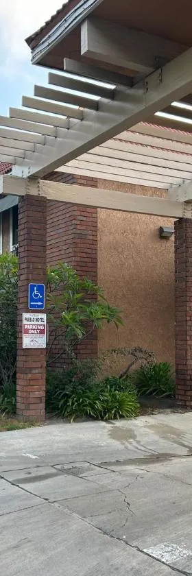 Studio 6 Suites Santa Ana, CA，位于圣安娜的酒店