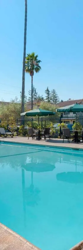 Sonoma Winegrower's Inn，位于罗内特公园的酒店