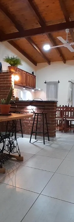 "La Armonía" alquiler por día，位于梅赛德斯的酒店