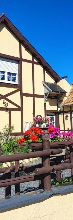 Le Vieux Logis，位于讷沙泰勒阿尔代洛的酒店