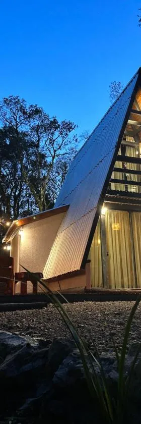 Chalé Refúgio da Mata，位于圣若泽杜斯皮尼艾斯的酒店