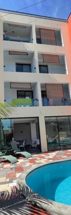 Marina Hôtel Ambatoloaka，位于阿姆巴托洛阿卡的酒店