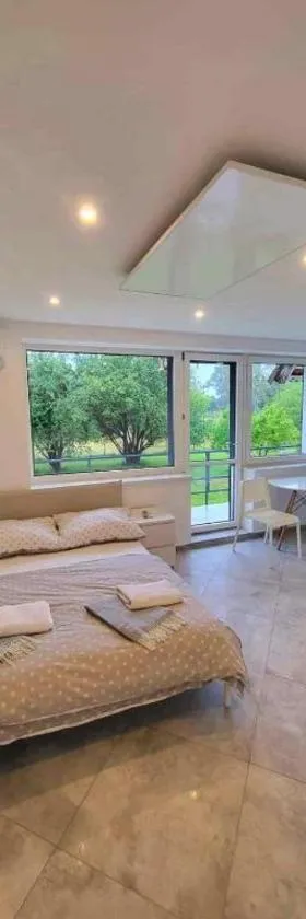 Apartamenty Łokciowe，位于斯莫尔德兹诺的酒店