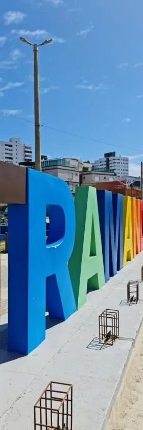 Hotel Central Praia，位于特拉曼达伊的酒店