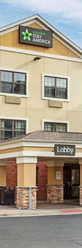 Extended Stay America Select Suites - Milwaukee - Waukesha，位于沃科夏的酒店