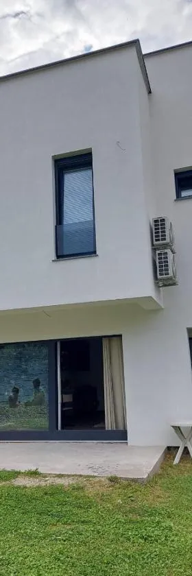 Apartman Una na dlanu, Novi Grad，位于Bosanski Novi的酒店