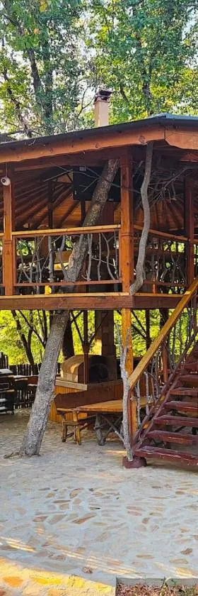 Alen Mak Forest Hotel，位于Lipnik的酒店