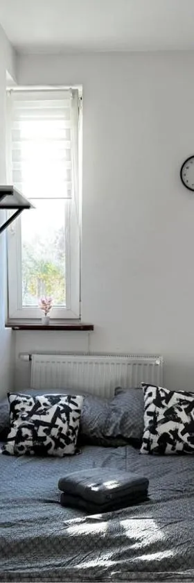 August Room - Peaceful Retreat, 10 Minutes to Gdańsk Old Town & Seaside，位于Zaspa的酒店